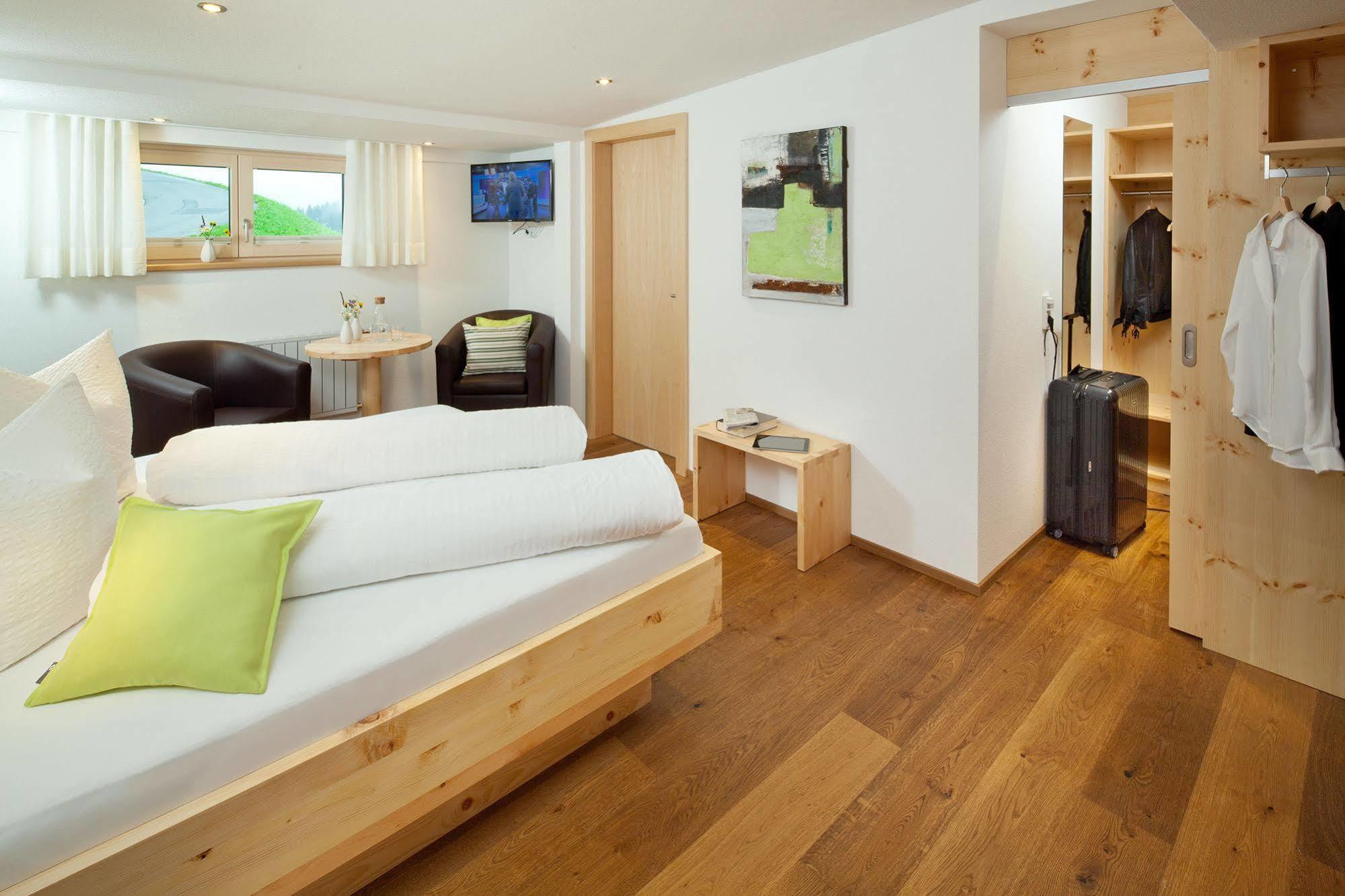 Aparthotel Brunnenhof Damuels Dış mekan fotoğraf